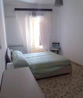 2 bedrooms house with furnished balcony and wifi at Galati Mamertino